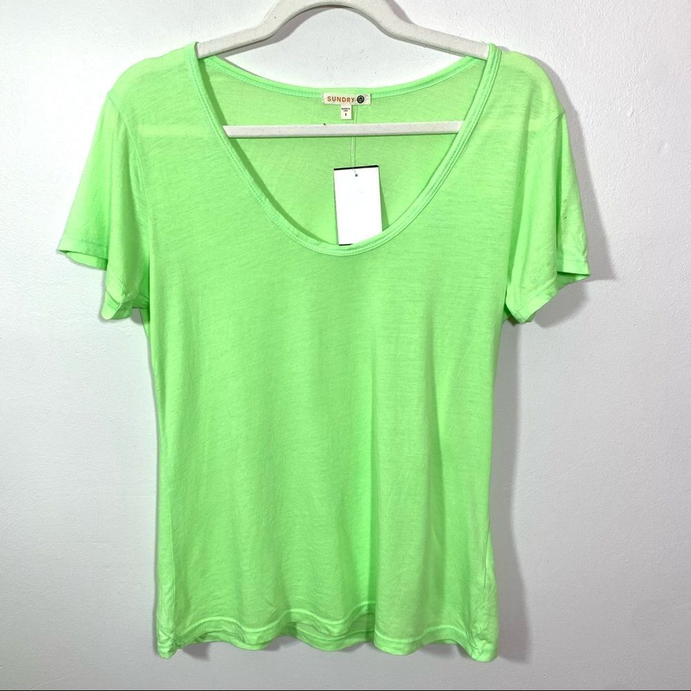 ANTHROPOLOGIE Sundry Neon Green V-Neck 100% Cotton T-Shirt